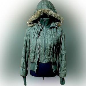 Green Puffy Coat by Mustard Seed. Size Large.